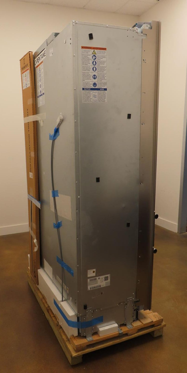 Thermador Freedom Collection T48BT120NS 48" BuiltIn French Door Refrigerator IMG
