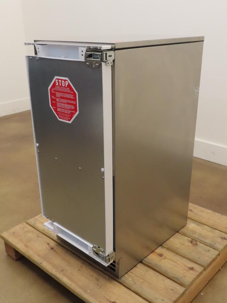 Scotsman Brilliance Series SCN60PA1SU 15" Undercounter Nugget Ice Maker Images