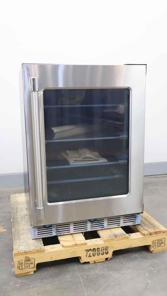 Thermador Freedom Collection 24" Built-In Undercounter Refrigerator T24UR925RS