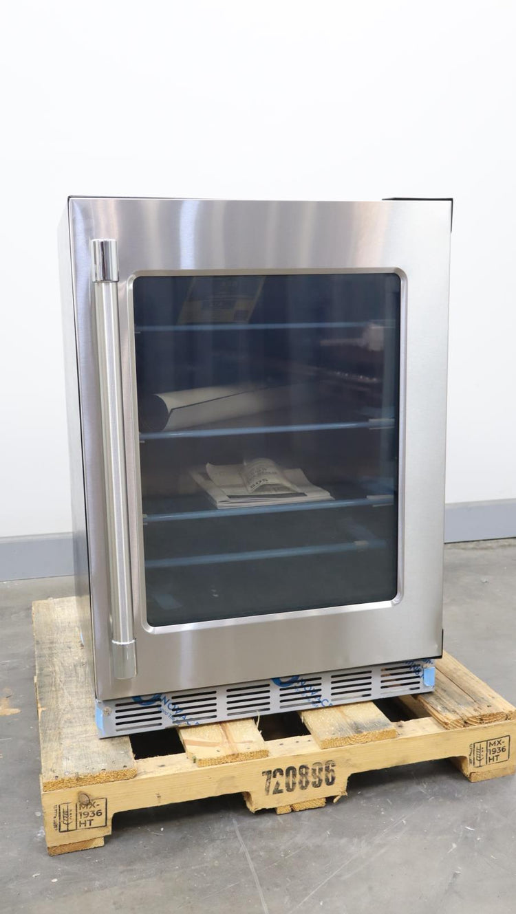 Thermador Freedom Collection 24" Built-In Undercounter Refrigerator T24UR925RS