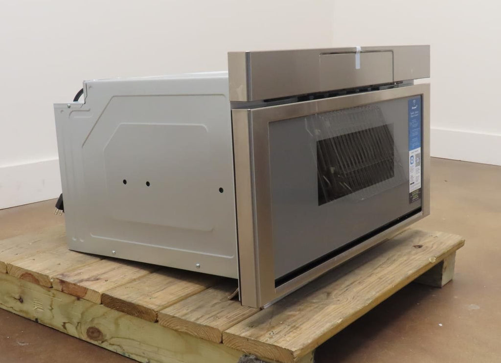 Thermador Masterpiece Professional Series MD30BS 30" Built-In Microwave Pictures