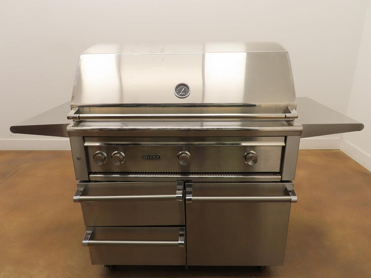 Lynx Professional Grill Series L42R3LP 42" Built-In Grill With a Cart Stainless