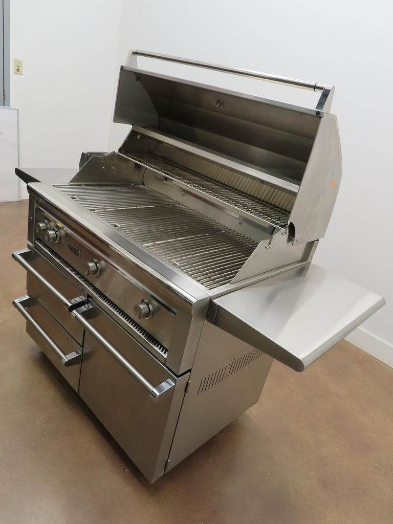Lynx Professional Grill Series L42R3LP 42" Built-In Grill With a Cart Stainless