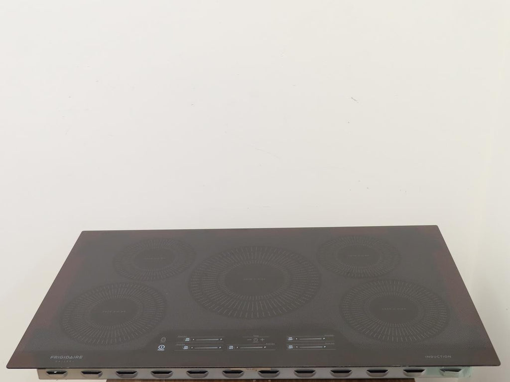 Frigidaire Gallery Series FGIC3666TB 36" Induction Cooktop Full warran