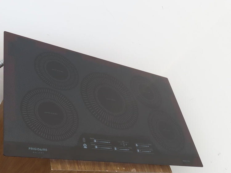 Frigidaire Gallery Series FGIC3666TB 36" Induction Cooktop Full warran