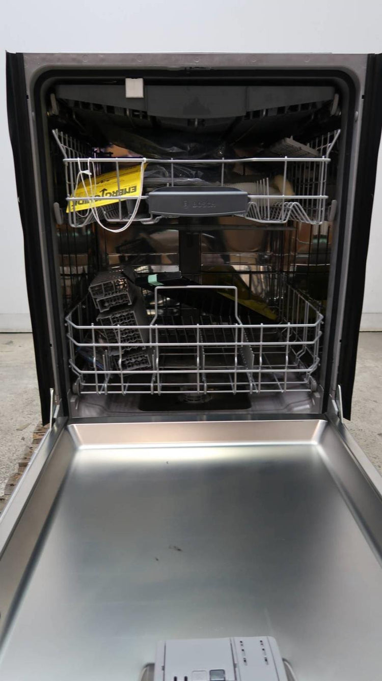 Bosch Ascenta 24" 15 Place Setting Integrated 48dB Dishwasher SHXM4AY55N