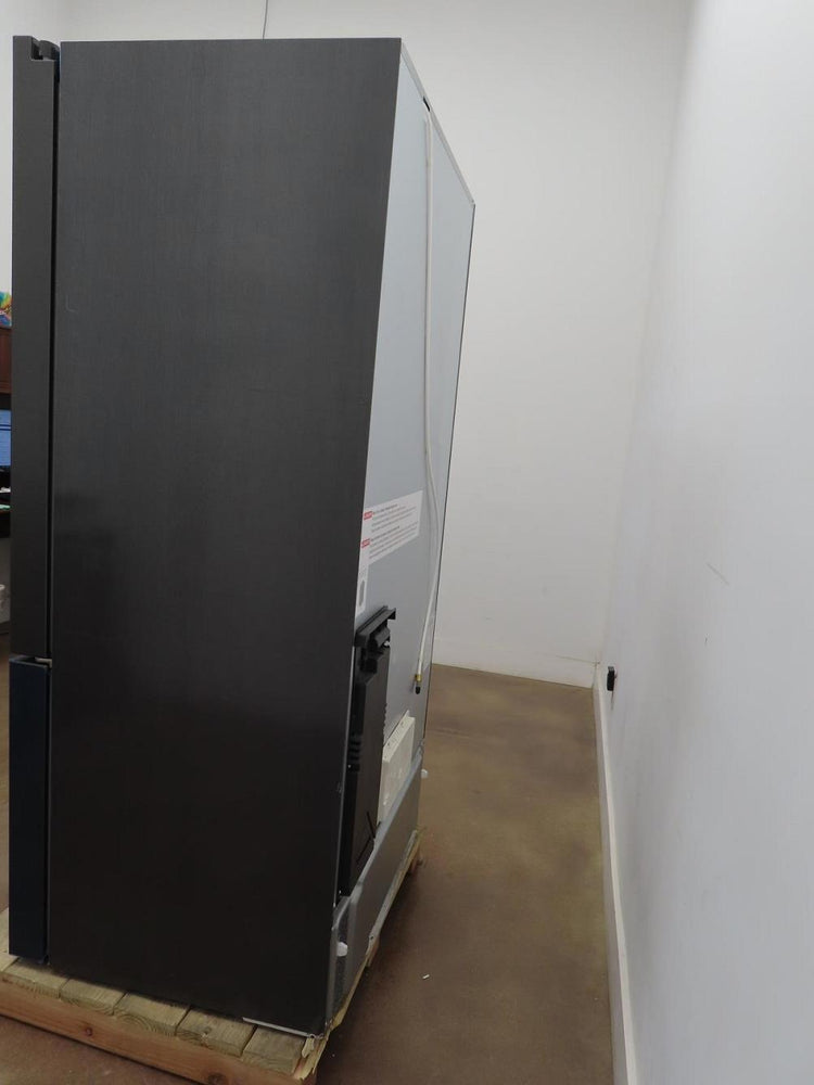 Bosch 800 Series B36CT80SNB 36" Counter Depth French Door Black S. Refrigerator