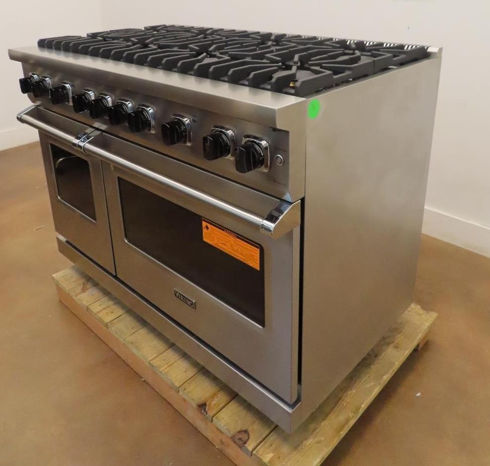 Viking 8 Burner Gas Range With Grill And Double Oven for Sale in