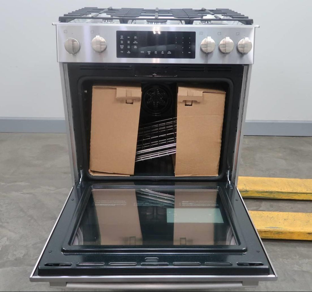 Bosch Benchmark Series 30" 4.6 cu.ft 5 Burners Slide-In Dual Fuel Range HDIP056U